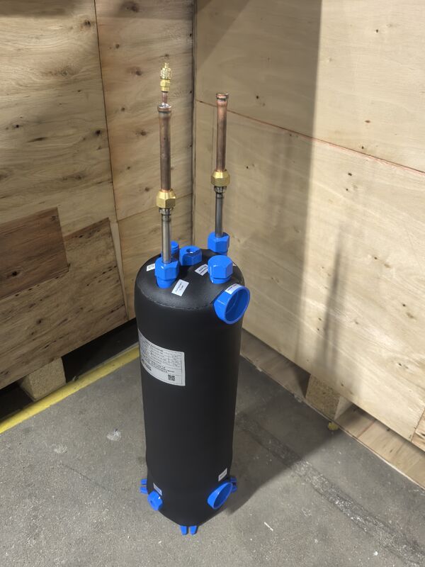 مبادل حراري من التيتانيوم Gimleo MHTA-2(NZ) مصمم للتبريد والتدفئة في الظروف القاسية