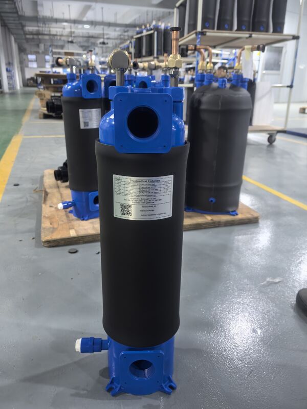 تثبيت عمودي محول حرارة المياه المالحة MHTA-15 الوحدة التي تميز لتبريد فعال في البيئات البحرية والصناعية