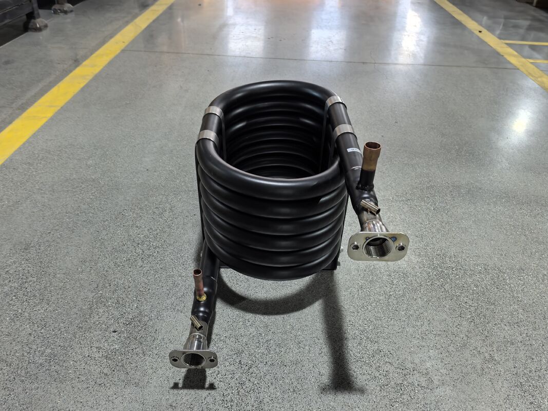 قدرة التدفئة 6 إلى 300 كيلوواط مقايض حرارة محوري يعمل في نطاق درجة الحرارة من 50 إلى 150 درجة مئوية نظام نقل الحرارة