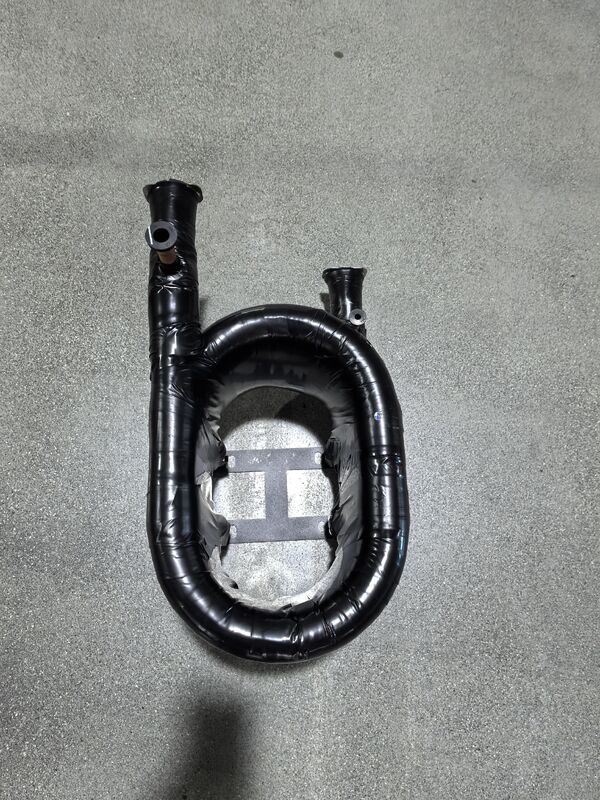 أنبوب النحاس من الفولاذ المقاوم للصدأ المبادل الحراري المتكافئ HVAC المصممة لحد أقصى للضغط العامل الماء 8 بار حل نقل الحرارة