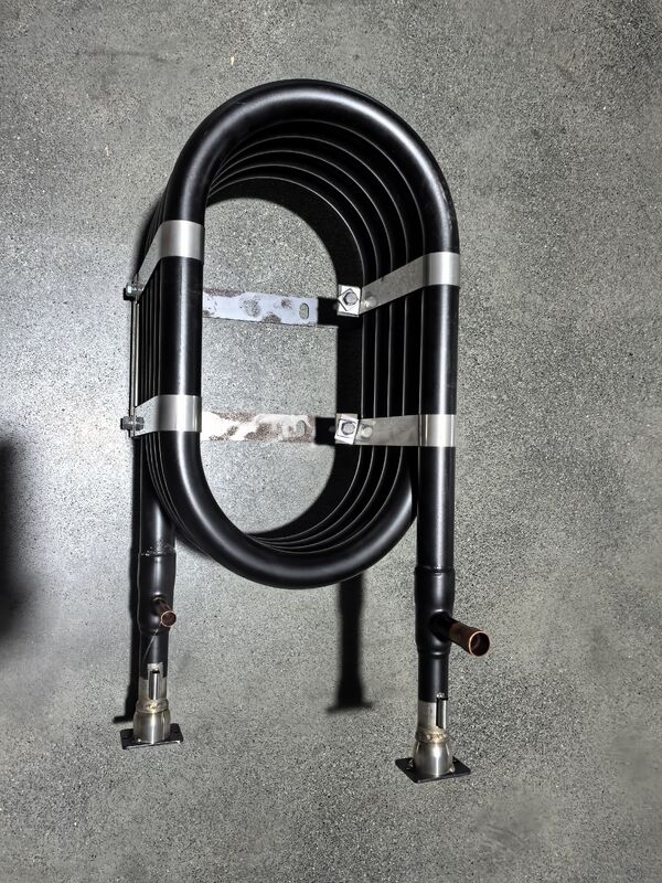 مبادل حراري محوري عالي الضغط 4.2 ميجا باسكال مع أنبوب داخلي من الفولاذ المقاوم للصدأ/النحاس/التيتانيوم وحجم قابل للتخصيص 3~20 متر لتطبيقات مكثفات المضخات الحرارية