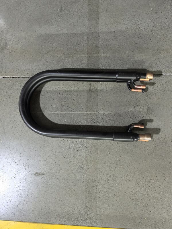 مبادلة حرارة محاورية ذات صيانة منخفضة مع ضغط المبرد 4.2Mpa وأنبوب نحاس / تيتانيوم / 316L أنبوب داخلي لنقل الحرارة الصناعية